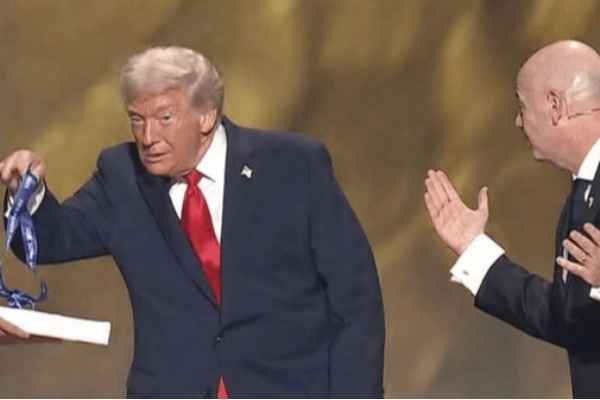 پس‌گرفتن جایزه صلح فیفا؛ کابوس ترامپ