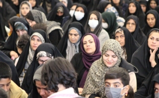 مراسم باشکوه میلاد حضرت فاطمه زهرا (س) در حرم احمد ابن اسحاق (ره) برگزار شد