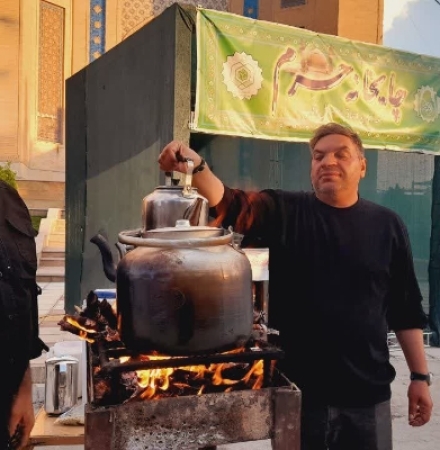 برپایی ایستگاه صلواتی به مناسبت میلاد حضرت فاطمه زهرا  و روز مادر