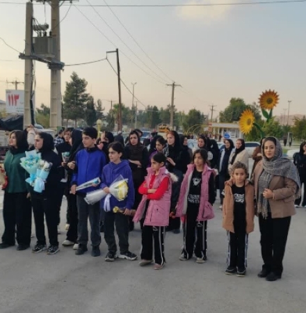 از قهرمانان ووشو دانشجویان کشور، محمدحسین عظیمی‌راد و محمدرسول عسکری، استقبال شد