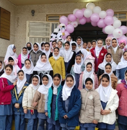 آغاز توزیع شیر رایگان در مدارس سرپل‌ذهاب به روایت تصویر