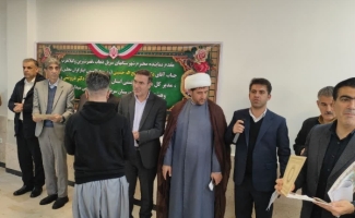 نشست صمیمی با مددجویان بهزیستی در راستای حل مشکلات مددجویان در سرپل‌ذهاب برگزار شد