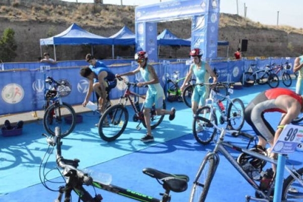 درخشش داوران کرمانشاهی در مسابقات آسیایی ترای‌اتلون