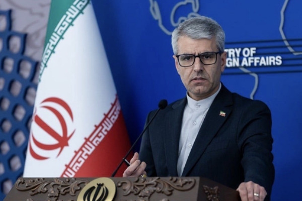 بقائی: خرید زمان در مذاکرات با آمریکا برای ما بی‌معناست
