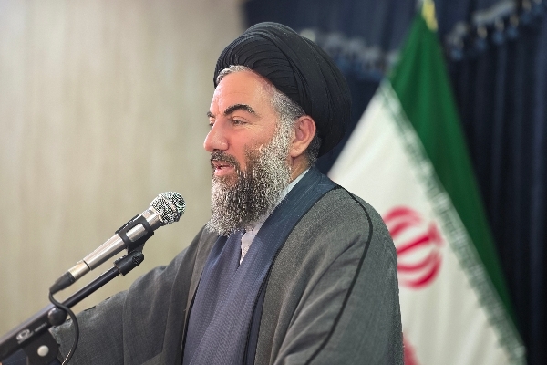 امام جمعه سرپل‌ذهاب: اقتصاد مقاومتی و افزایش جمعیت، دو ضرورت مهم امروز کشور است