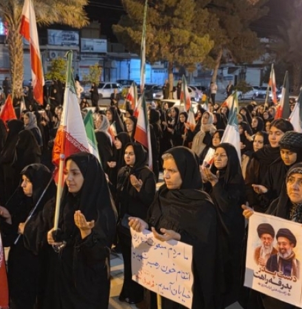 برگزاری هفتادمین شب اجتماع مردمی در سرپل‌ذهاب