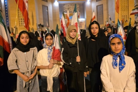 ▫️حضور کودکان و نوجوانان سرپل‌ذهاب در حمایت از وطن