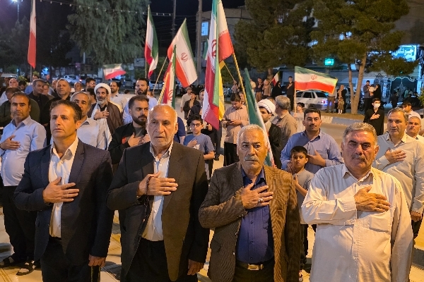 سرپل‌ذهاب؛ شهری که با عشق به ایران به خیابان آمد