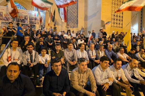 خروش شبانه سرپلذهاب در حمایت از ولایت و ایران