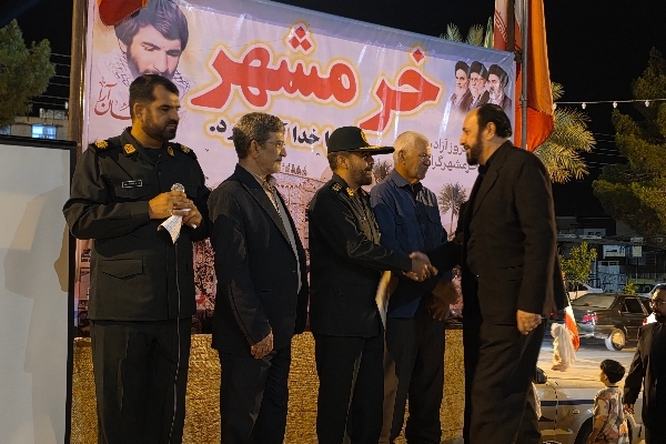 فرماندهان دفاع مقدس و فعالان فرهنگی سرمایه‌های ارزشمند شهرستان سرپل‌ذهاب هستند