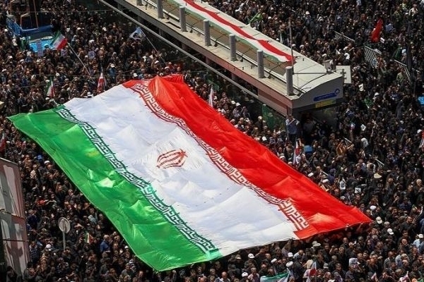 انسجام ملی، کلید عبور از پیچیدگی‌های بین‌المللی