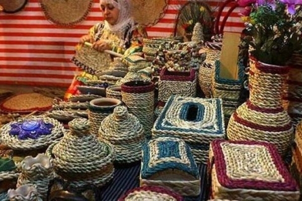 فروش، مهم‌ترین چالش هنرمندان صنایع‌دستی کرمانشاه است