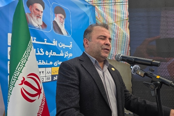 منطقه آزاد قصرشیرین در مسیر شکوفایی؛ رونمایی از نخستین خودروی پلاک منطقه آزاد و نوید راه‌اندازی بازارچه مرزی