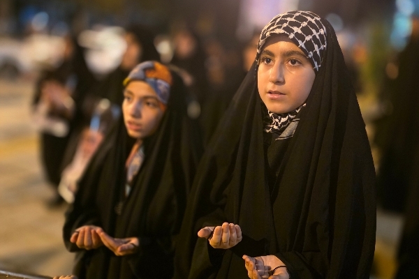 نسل ظهور در میدان؛ کودکان و نوجوانان سرپل‌ذهاب پرچمداران بیعت با ولایت
