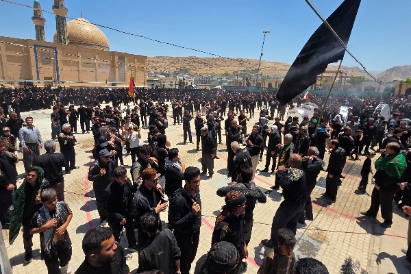 سرپل‌ذهاب؛ از حریم احمد بن اسحاق(ره) تا بلندای بازی‌دراز، همه یکصدا فریاد زدند: «لبیک یا حسین(ع)»