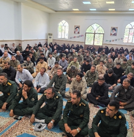 تجدید میثاق پاسداران و بسیجیان سرپل‌ذهاب با ولایت و راه شهیدان