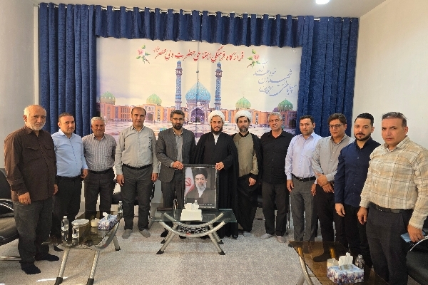دیدار رئیس و کارکنان کمیته امداد امام خمینی(ره) سرپل‌ذهاب با امام جمعه شهرستان