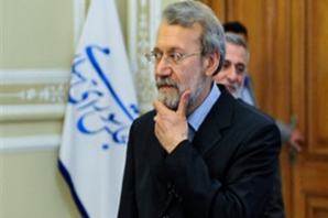 حل مسأله هسته‌ای تنها بر عهده دولت نیست/نگرش‌ها به این رویداد، منطقی باشد