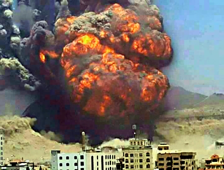 حملات جنگنده های متجاوز عربستان به یمن ادامه دارد