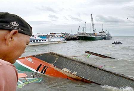 تعداد کشته های کشتی غرق شده فیلیپینی به 54 نفر افزایش یافت
