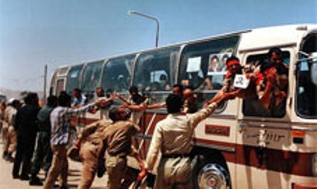 آزادگان حماسه سازان ملت ونظام اسلامی هستند