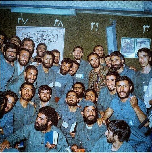 عکسی زیبا از " فرمانده های جنگ ....... "
