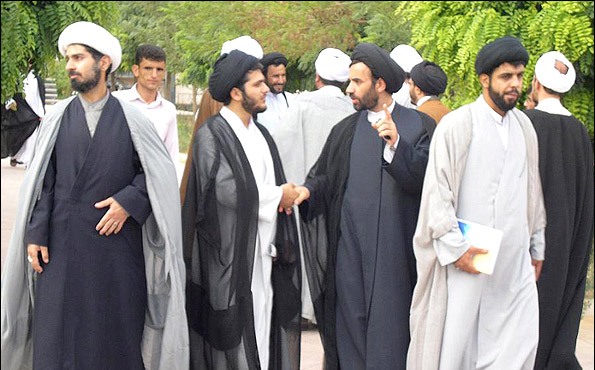 تقویت بنیه اعتقادی جامعه و رفع شبهات دینی مردم وظیفه مبلغان دینی است