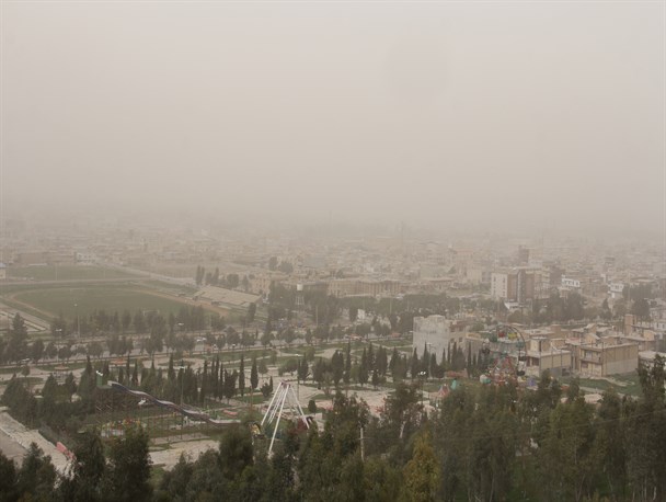 میزان دید افقی درشهرستان کمتر از 2 هزارمتر است / هشتمین روز هوای آلوده شهرستان در آخرین ماه بهاری سال 
