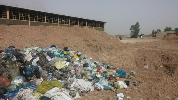  از روش سنتی دفع زباله تا اعتراض مردمی که در نزدیکی مکان دفع زباله های شهر سکونت دارند / تحقق وعده مسئولین شهرداری برای دفع مکانیزه زباله ها در انتظار تامین اعتبار