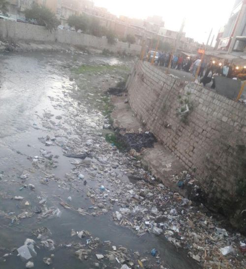 وقتی رودخانه ای از زباله درمرکز شهر تشکیل می شود /ازمشکلات زیست محیطی تا وجودانواع بیماریهای مختلف 