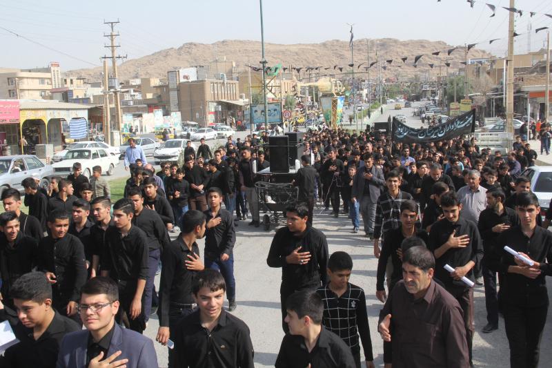 نوجوانان سرپلذهابی در سوگ حماسه حضرت قاسم ابن الحسن(ع) عزاداری نمودند