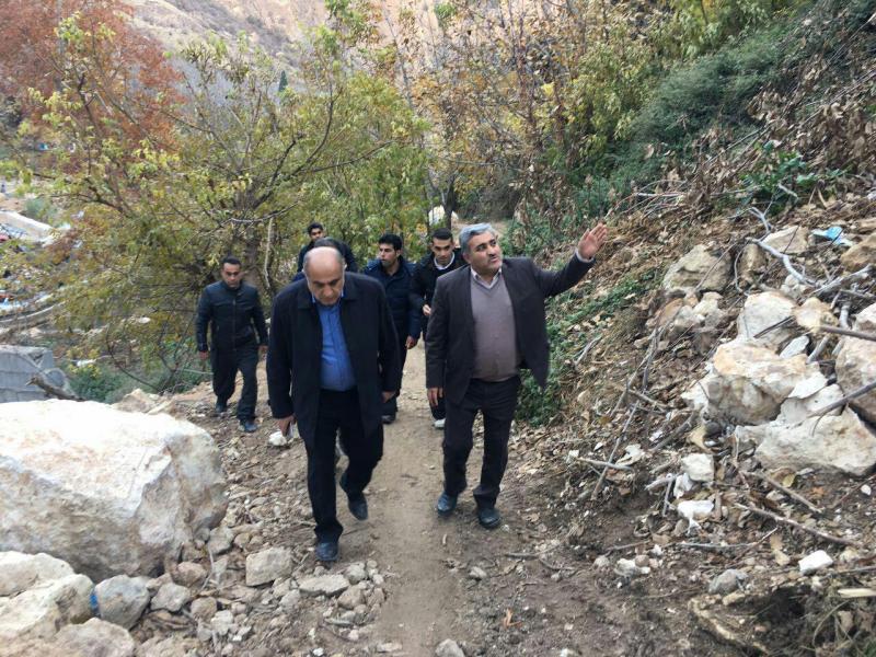 بازدید رئیس سازمان مدیریت و برنامه ریزی استان کرمانشاه از بخش کشاورزی مناطق زلزله زده شهرستان دالاهو