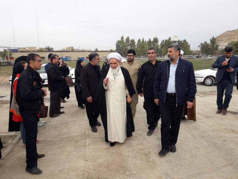 مراسم گرامیداشت چهلمین روزدرگذشت جانباختگان زلزله شهرستان سرپل ذهاب آغاز شد
