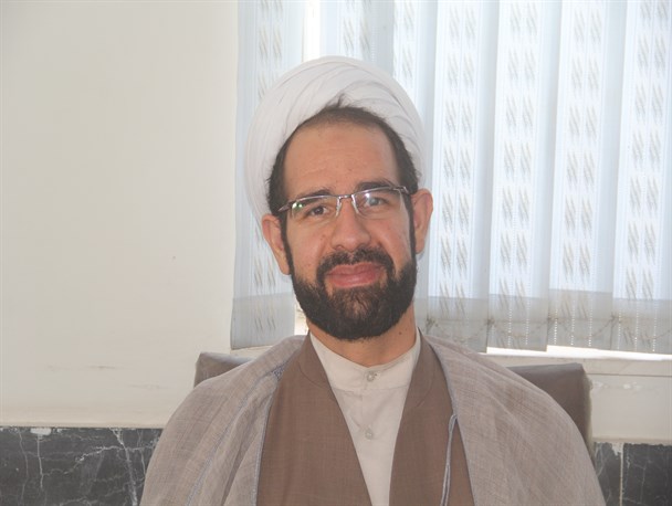 ورود سپاه به مسائل اقتصادی برای کمک به کشور و بحران مشکلات اقتصادی است نه منافع شخصی و سازمانی