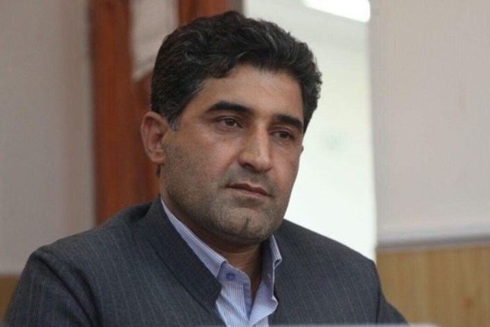 نماینده کرمانشاه: دولت علت بستن مرزها را توضیح دهد