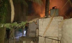 عناصر داعش شب گذشته با حمله به یک روستا در جنوب غرب کرکوک، تمامی منازل آن را به آتش کشیدند. همچنین برخی منابع از حملات پراکنده این تروریست‌ها در الحویجه خبر می‌دهند.