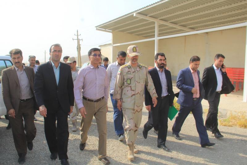 بازدید مدیر کل امنیتی استانداری کرمانشاه و فرماندار سرپل ذهاب از زیرساخت های بازارچه مرزی تیله کوه 