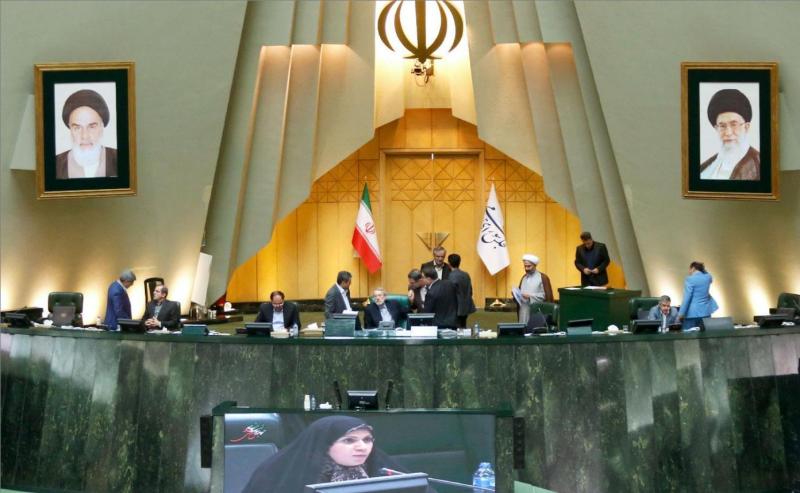 نمایندگان التهابات اقتصادی و بسته جدید ارزی را بررسی کردند