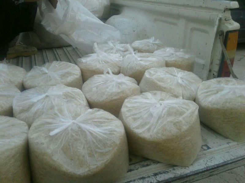 توزیع 120 بسته مواد غذایی بین مددجویان کمیته امداد شهرستان