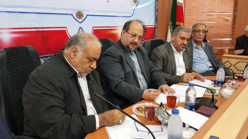 بانک ها برای پرداخت وام به واحدهای تولیدی وثایقی طلب می کنند که متناسب با شرایط زلزله زده نیست