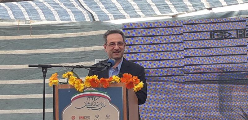 منازل روستایی مددجویان تا آذر امسال تحویل داده می‌شود/تخصیص اعتبار ۲۲۰۰ میلیارد تومانی دولت برای مبارزه با فقر