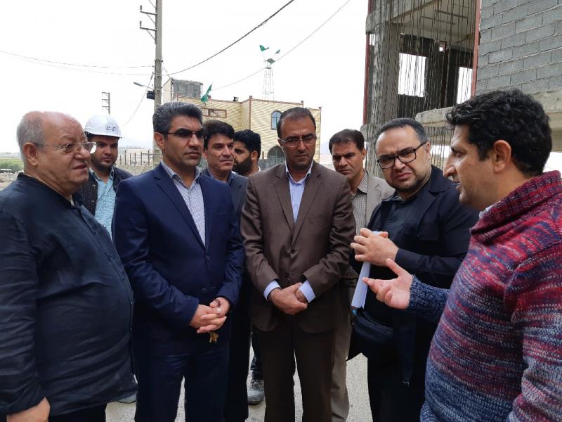 بازدید نمایندگان سازمان ملل و بانک جهانی از مناطق زلزله زده شهرستان سرپل ذهاب