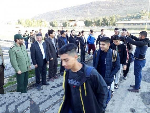  110 نفر از دانش آموزان پسر سرپلذهابی در قالب اردوی راهیان نور به مناطق عملیاتی دفاع مقدس درجنوب کشوراعزام شدند.