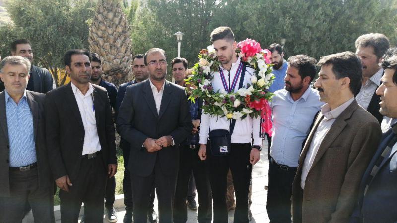 مراسم استقبال از بازیکن ارزنده و ملی پوش سرپلذهابی بهنام ابراهیمی با کسب عنوان قهرمانی جام باشگاههای آسیا