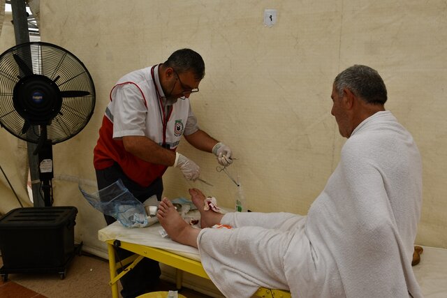 مرگ ۱۳ زائر حج در مکه و مدینه/ بازگشت ۴۳ زائر بیمار ایرانی از عربستان