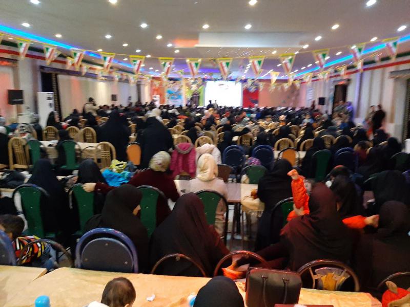 برگزاری جشن انقلاب در پادگان ابوذر شهرستان