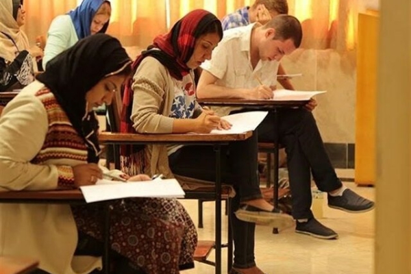 افزایش متقاضیان تحصیل در ایران/درخواست "انصراف به دلیل شیوع کرونا" نداشتیم