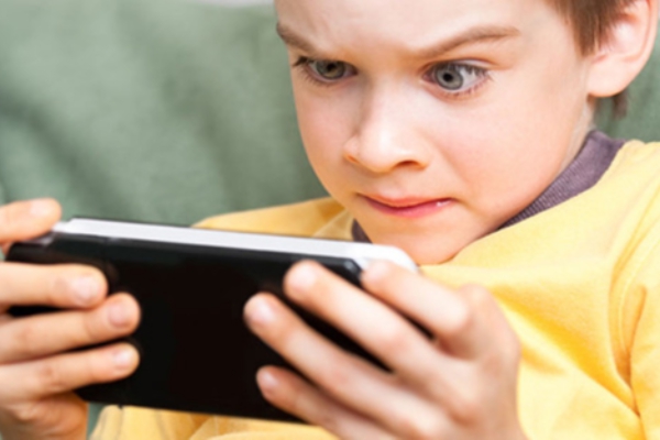 ‍ چگونه از کودکان خود در دنیای دیجیتال محافظت کنیم