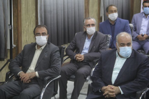 رعایت پروتکل های بهداشتی مقابله با کرونا در کرمانشاه کم رنگ شده است/ نگران روزهای آینده هستیم
