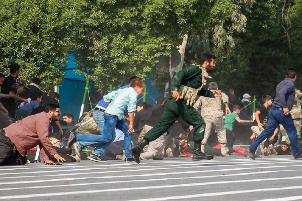 حکم بدوی پرونده حادثه تروریستی رژه خونین اهواز صادر شد/ بازداشت تعدادی از مقصران حادثه
